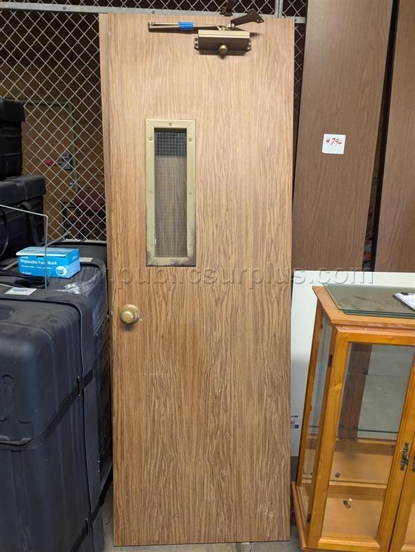 #83 WOODEN DOOR WITH WINDOW 83.5" X 29" X 2" — photo 1
