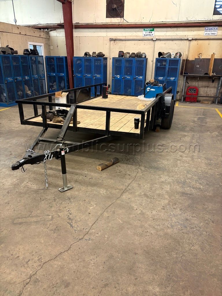 Trailer 14ft Long x 7ft 11inch wide - photo 1