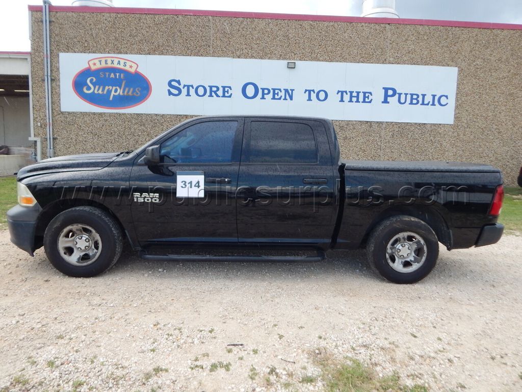 Lot 314 - 2012 Dodge Ram - 1C6RD6KPXCS279109 — photo 1