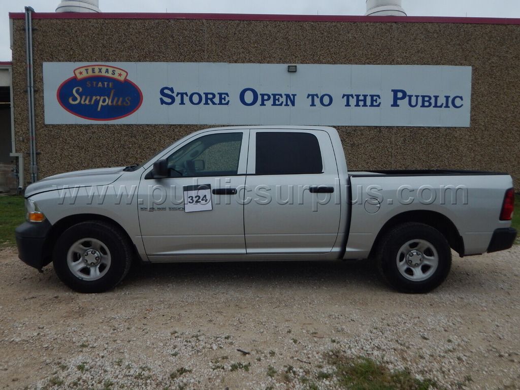 Lot 324 - 2012 Dodge Ram - 1C6RD6KP9CS279294 — photo 1