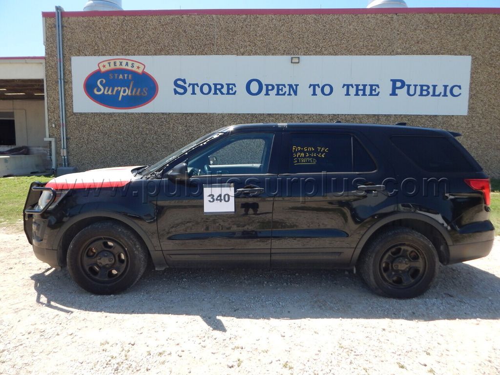 Lot 340 - 2017 Ford Explorer - 1FM5K8AT0HGD60231 — photo 1