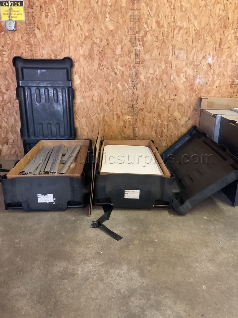 2-Linear Counters & Cases Lot # 4891 — photo 1