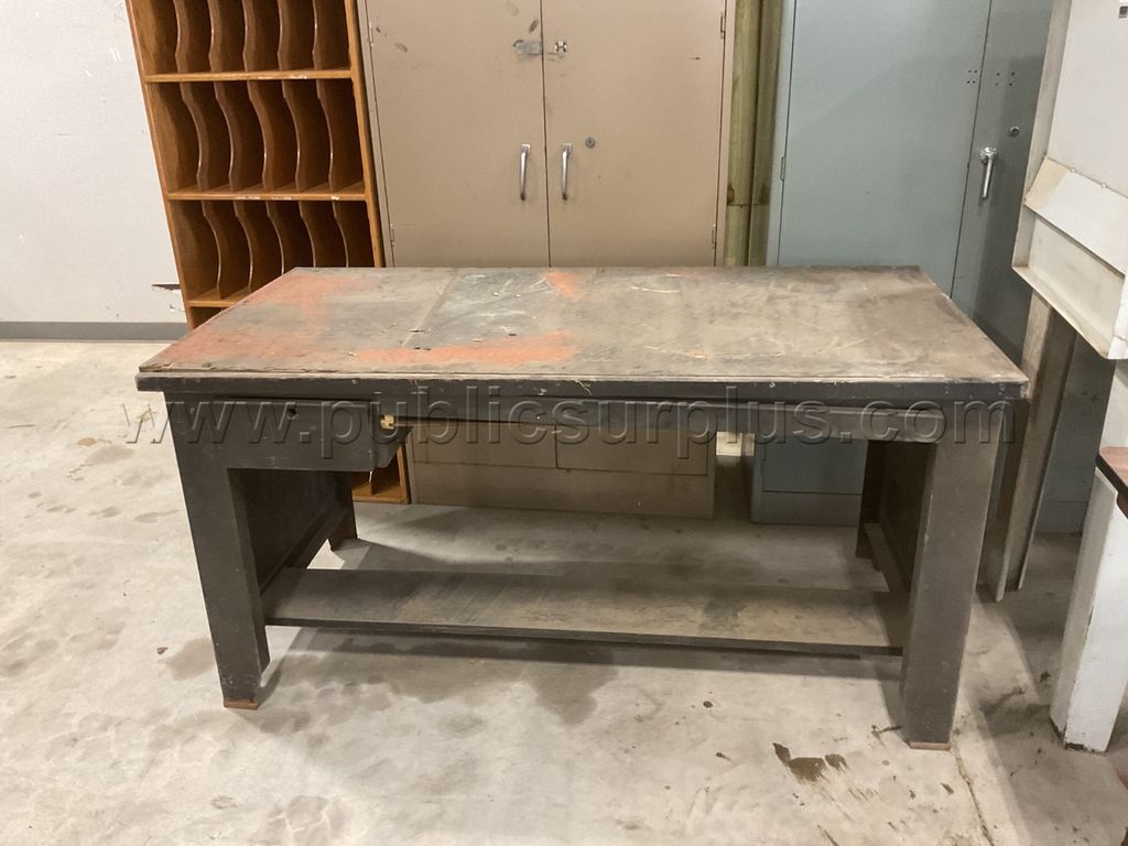 SHOP TABLE - photo 1