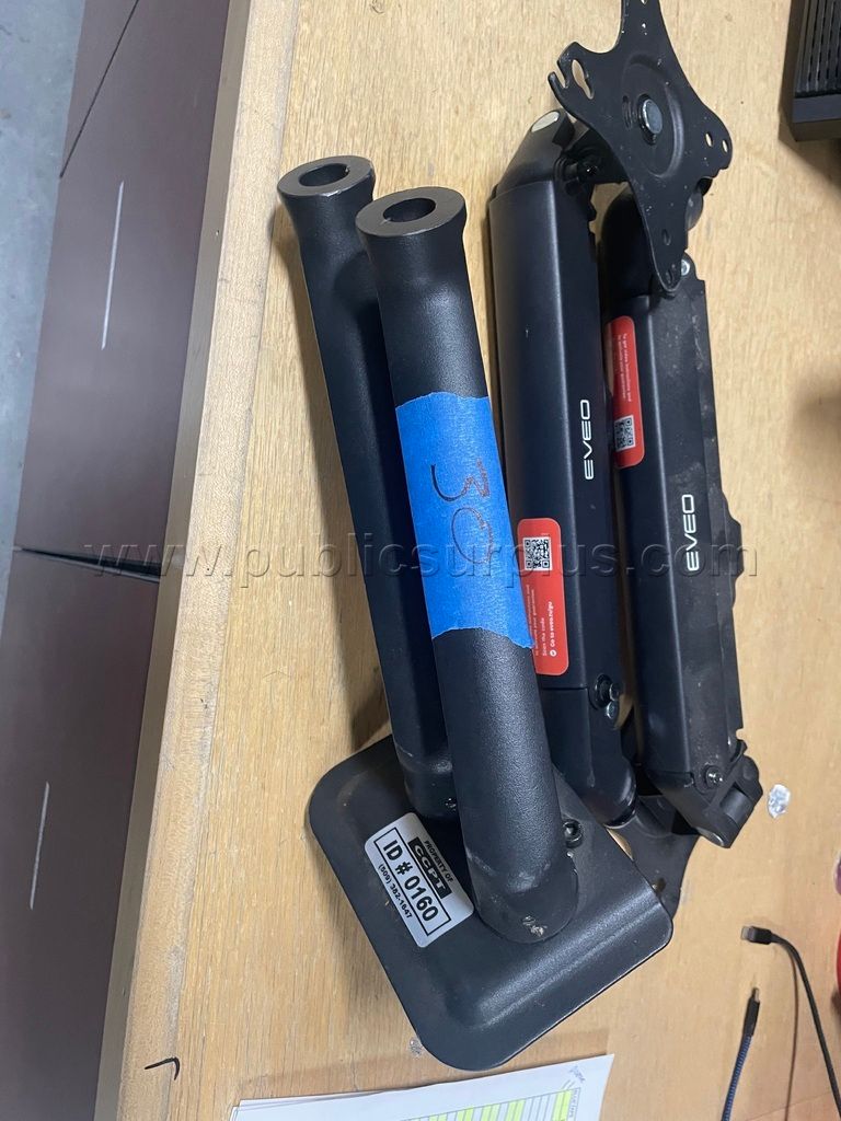 EVO Dual Monitor mount — photo 1