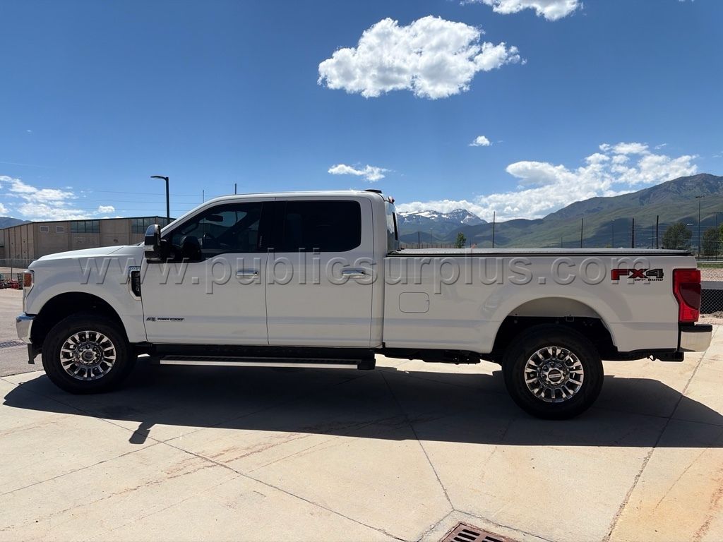 2022 Ford F-350 Lariat - photo 1
