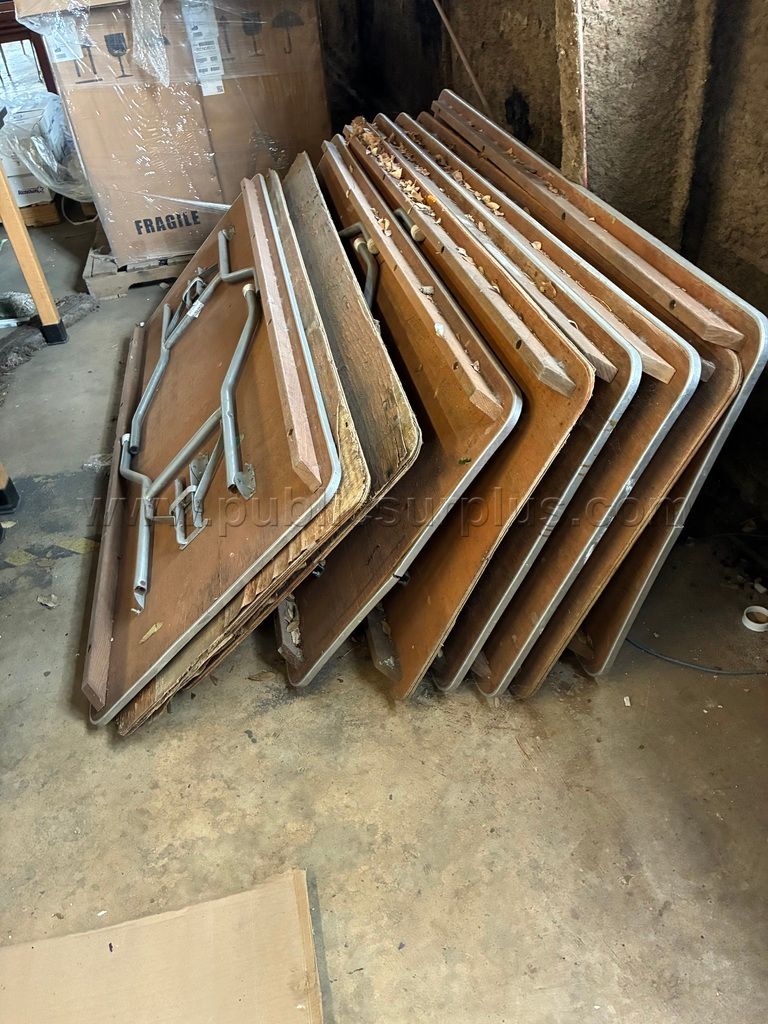 WOODEN TABLES — photo 1