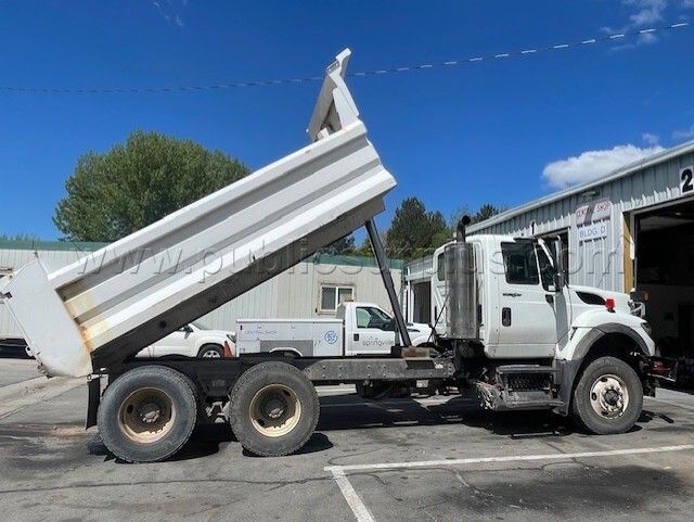 #318  INTERNATIONAL 7600 SBA — photo 1