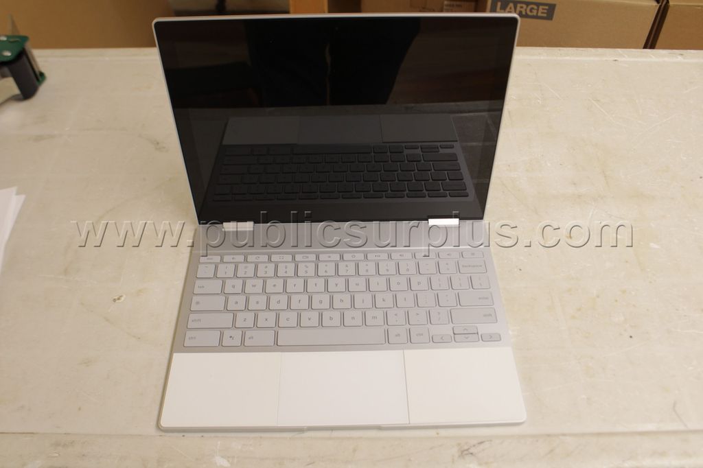 Google Pixelbook 12.3"Touchscreen Chromebook — photo 1