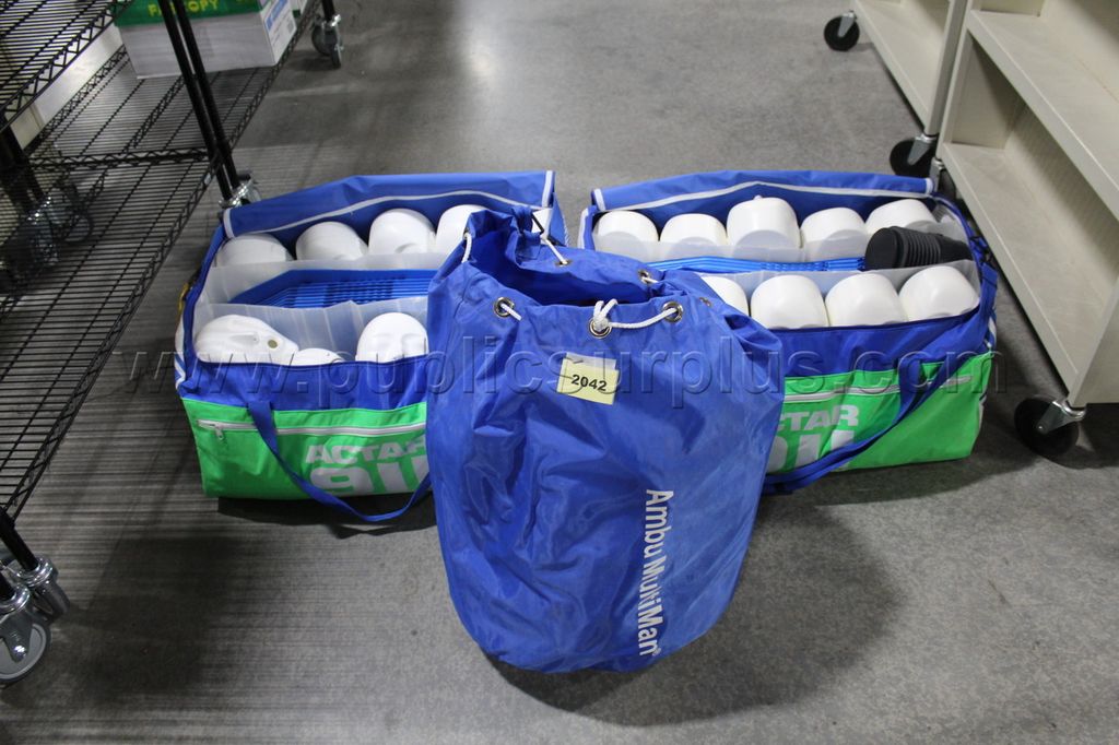 cpr training equipment ~2042~ — photo 1