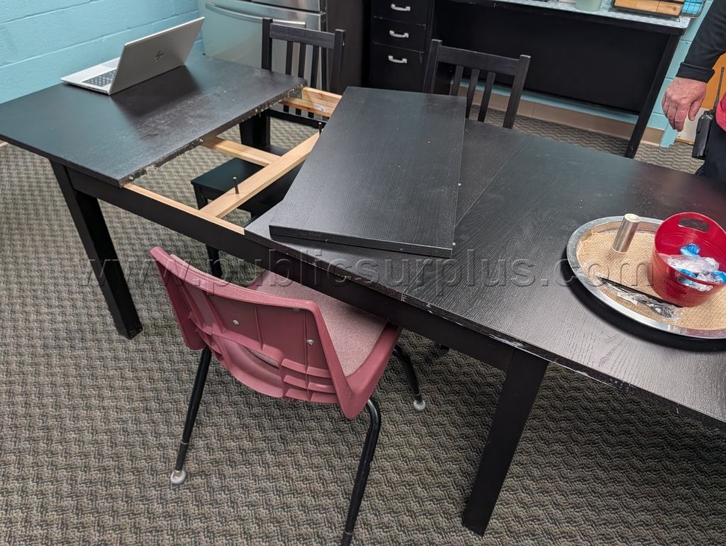 Two bistro tables 86x33x29 with 6 chairs 17" seat — photo 1