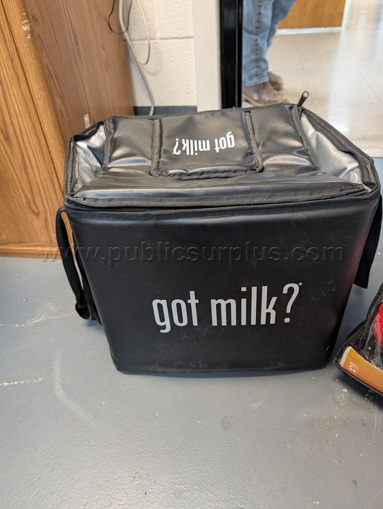 milk cooler 16"x14"x14" — photo 1