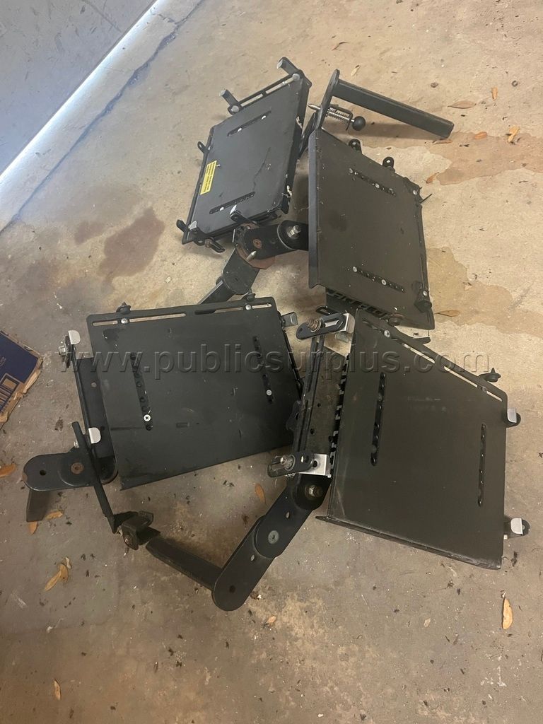 4 mobile laptop computer mounts - photo 1