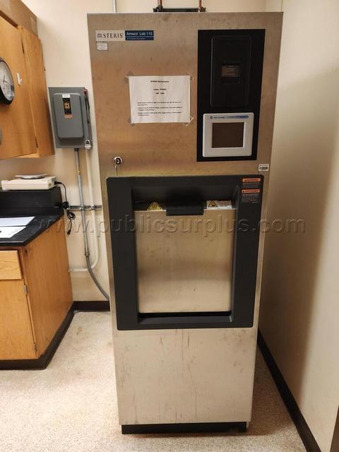 Steris LV-110 Autoclave