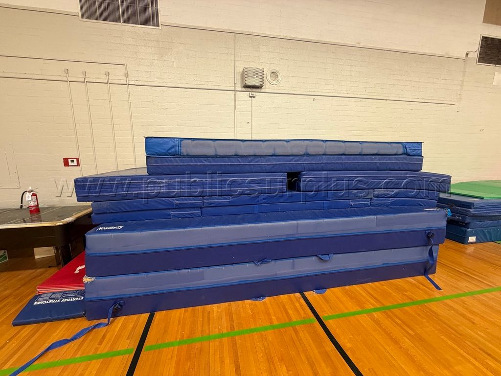 Gymnastic Mats — photo 1