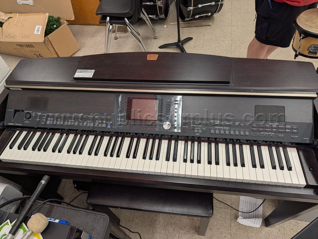 Yamiha Clavinova CVP series digital piano — photo 1