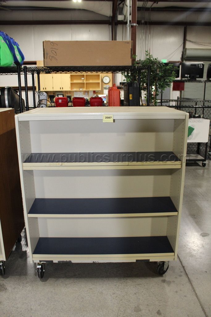 shelfs on wheels ~2087~ — photo 1