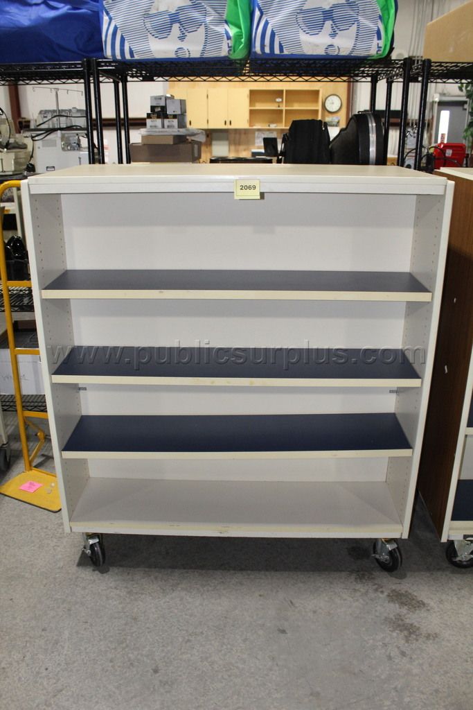 shelfs on wheels ~2069~ — photo 1