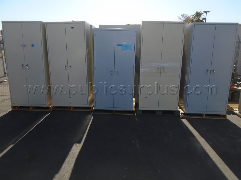 20 METAL STORAGES — photo 1
