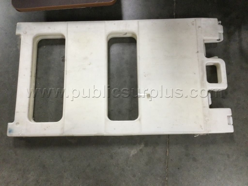 LOT OF (5) A FRAMES - SOLD AS IS - 667 — photo 1