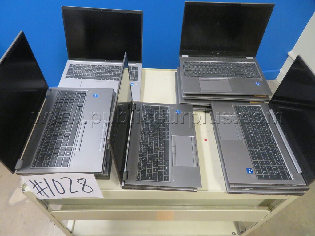 Broken HP Laptops — photo 1
