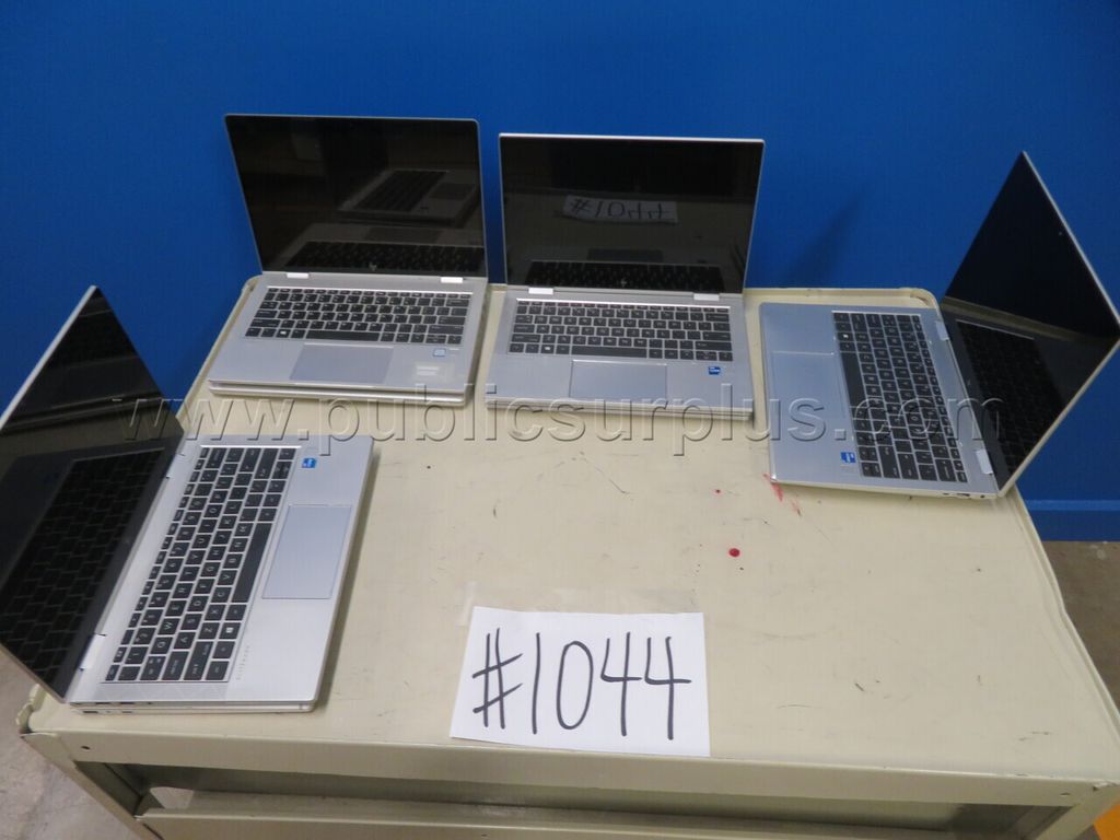 Broken HP Laptops — photo 1