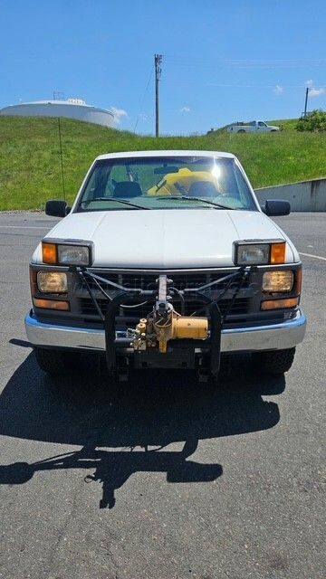 1998 CHEVY 4X4 K2500 — photo 1