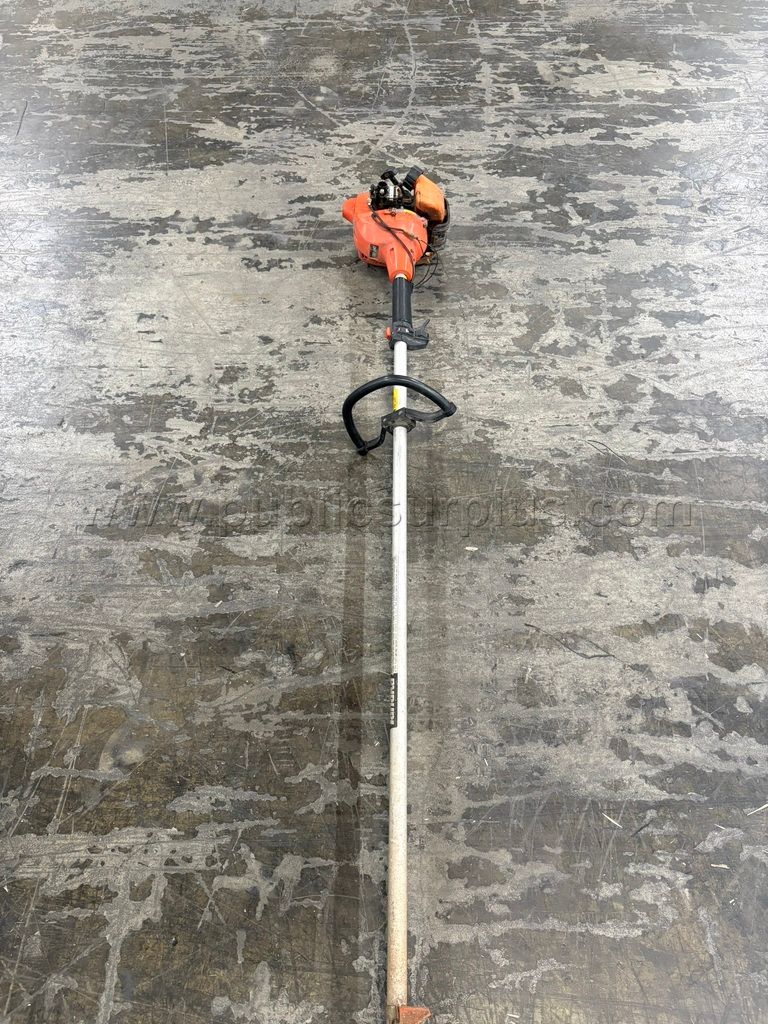 Tanaka gas powered string trimmer — photo 1