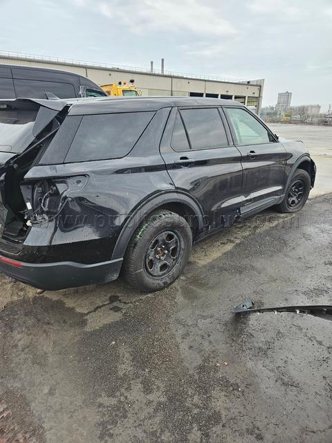 2020 Explorer AWD Police Interceptor Hybrid v09665