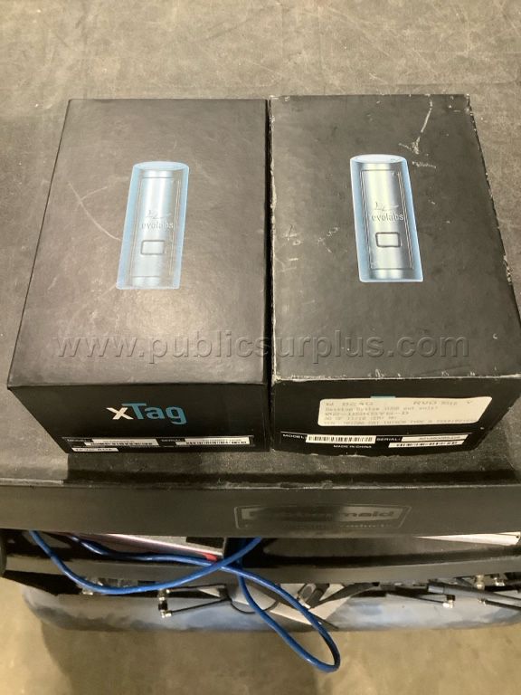 7971 - Revolabs xTag Wireless Microphones — photo 1