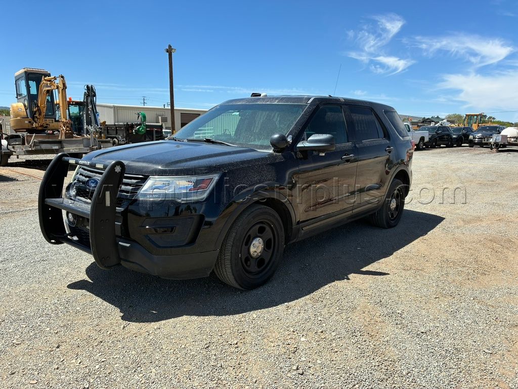 2016 Ford Explorer - TOW ONLY — photo 1