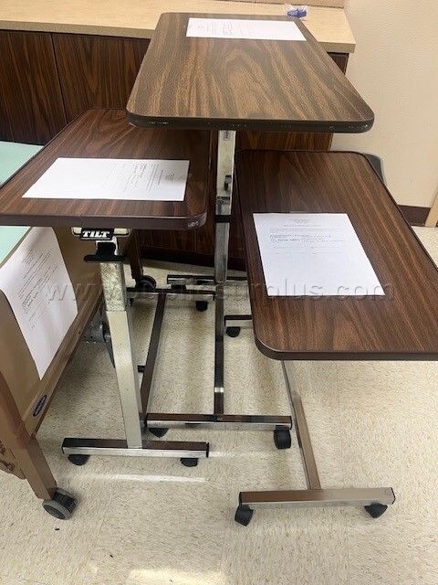 3 Bedside Tables — photo 1