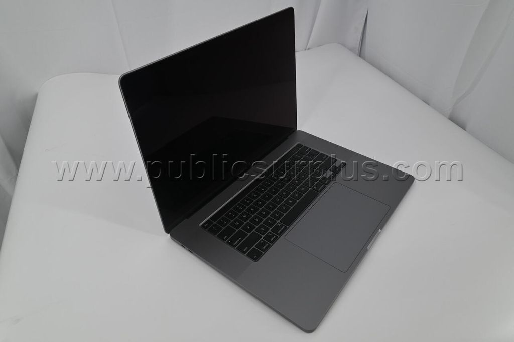 Apple MacBook Pro Core i7 16" 2019 A2141 - Free Shipping! — photo 1