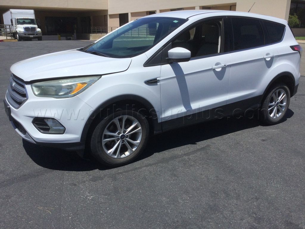 2017 Ford Escape - 407817 - photo 1