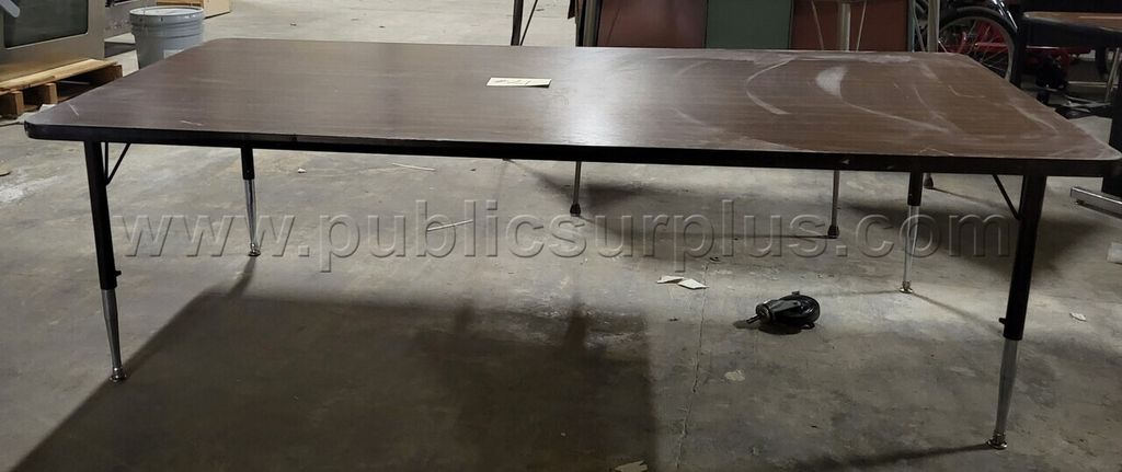 #21 Classroom/Activity Table — photo 1