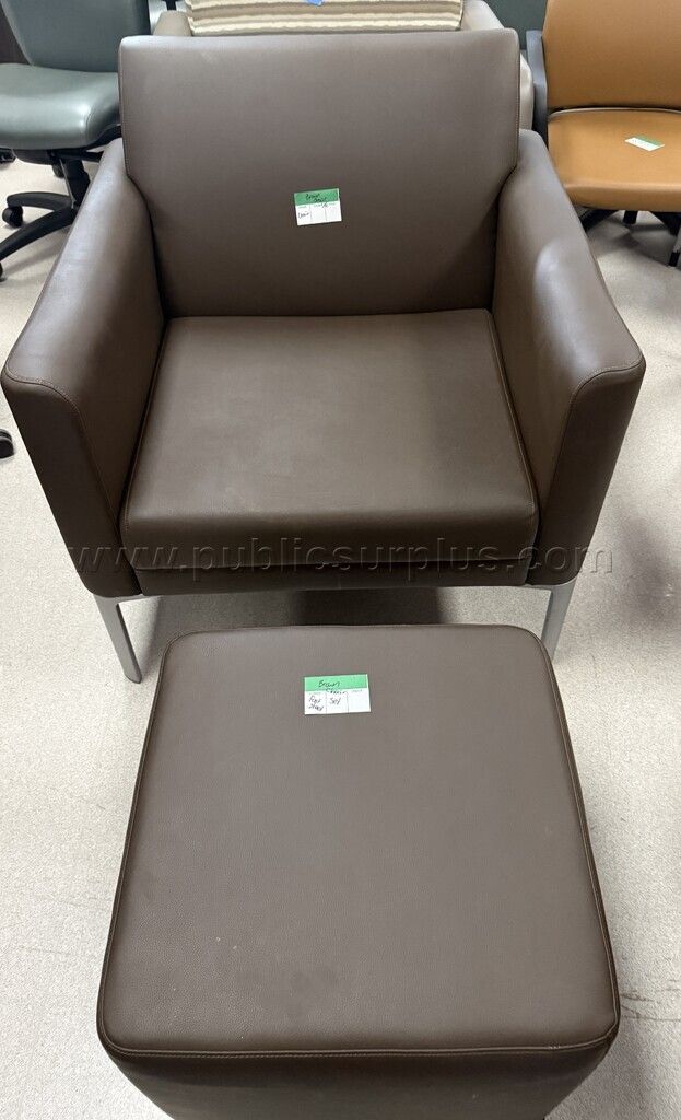 Auction#491- Armchair with ottoman — photo 1