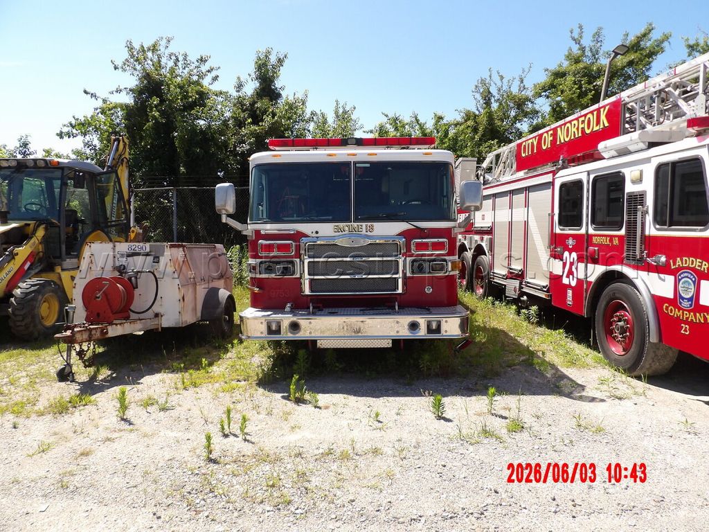 2007 Pierce Pumper — photo 1