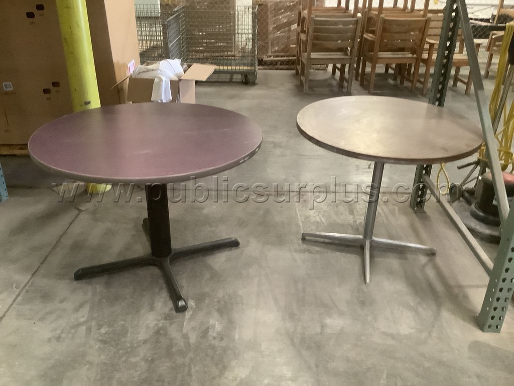 2 small tables — photo 1