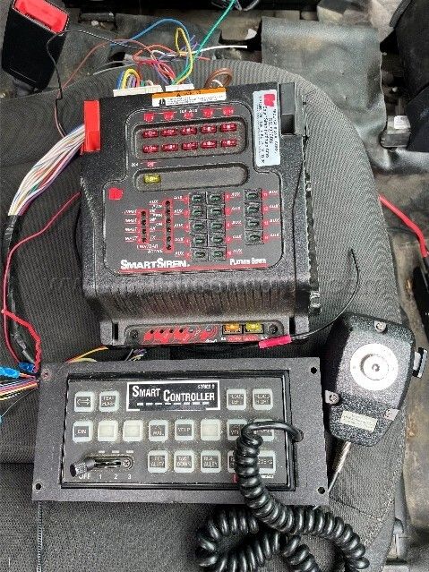 Controller and Siren Control for Lightbar — photo 1