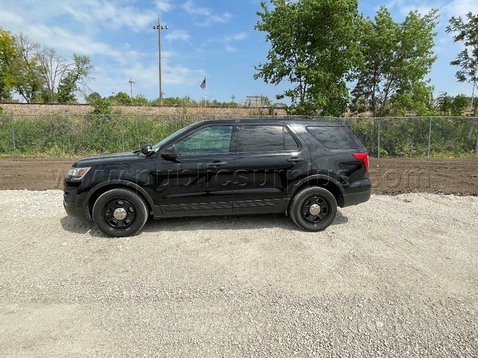 2017 Ford Explorer Police Interceptor — photo 1