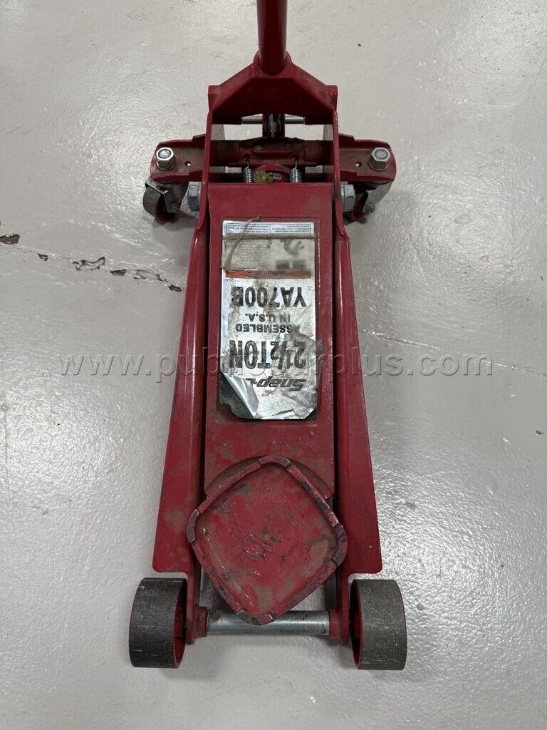 Snap-On 2 1/2 Ton Hydraulic Servic Floor Jack — photo 1