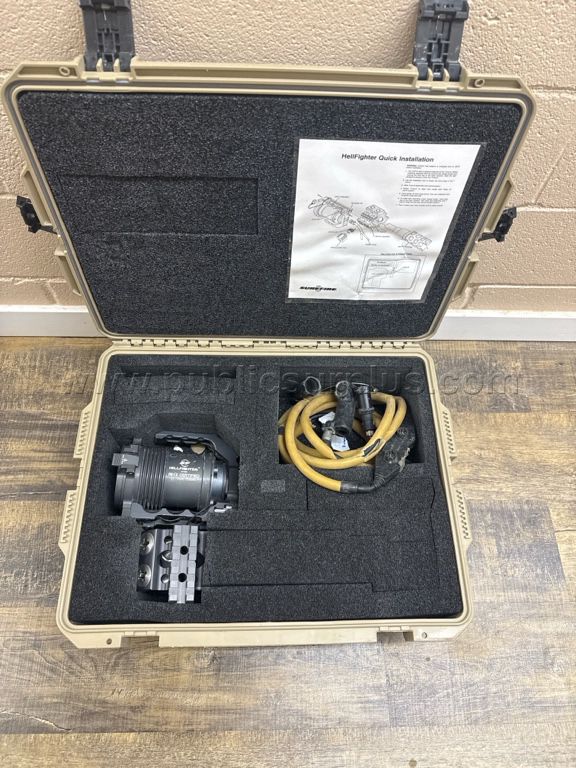 Surefire Hellfighter Spotlight with Case, Mount and Cord — photo 1