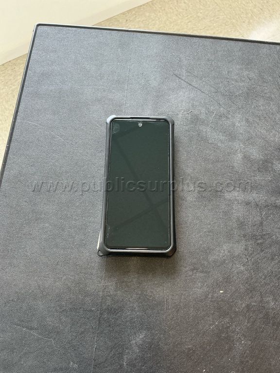 SAMSUNG CELLPHONE - photo 1