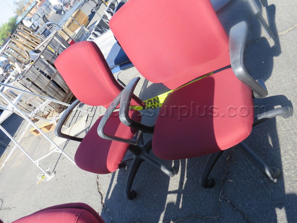 Lot of 2 Rolling Chairs — photo 1