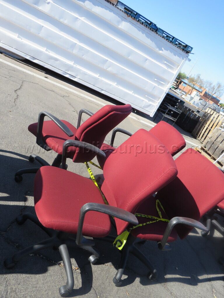 Lot of 4 Rolling Chairs — photo 1