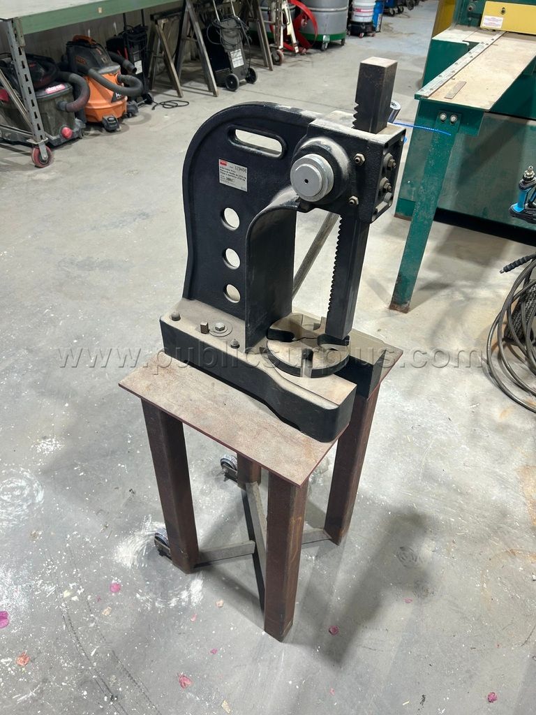 Press — photo 1