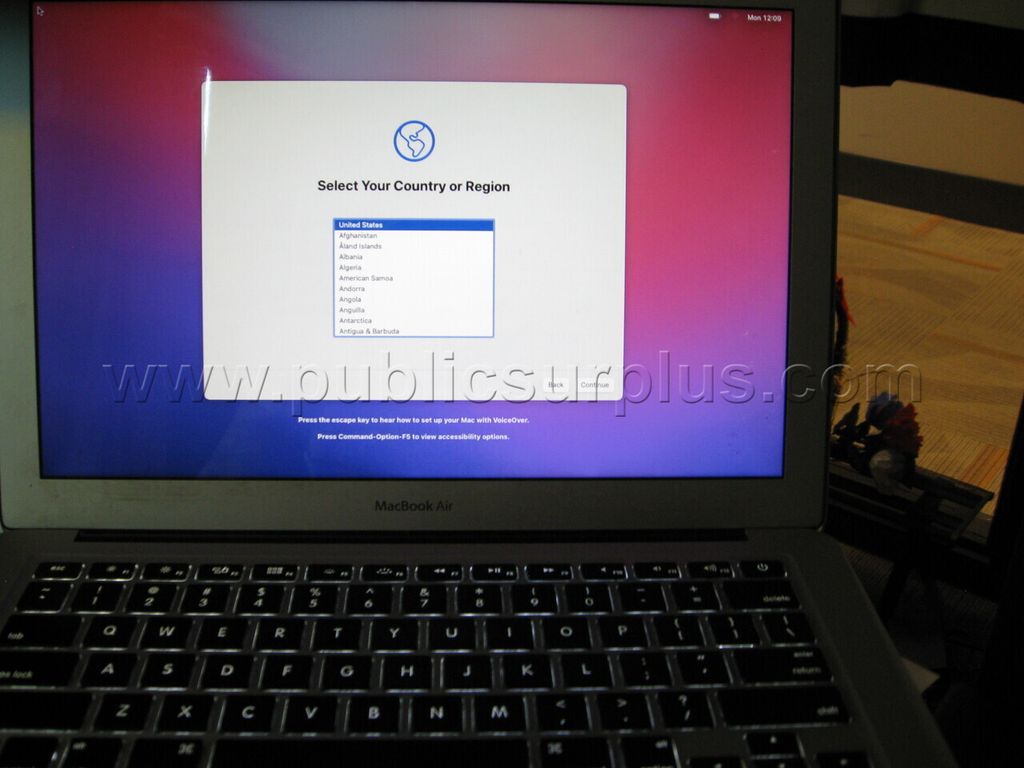 2 - MacBook Bundle — photo 1