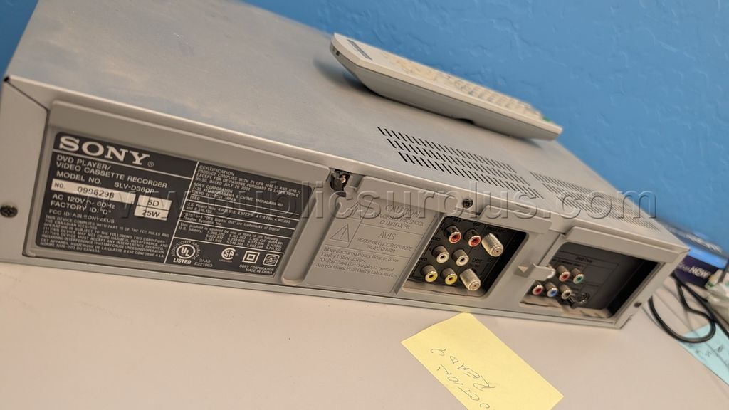 Sony DvD / VHS Player — photo 1