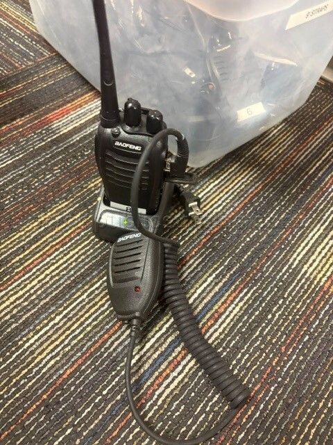 7-Two way radios with microphones — photo 1