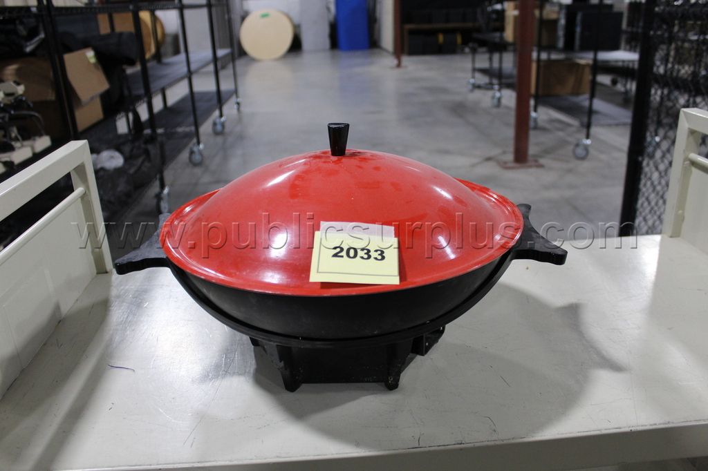red cooking aluminum pan ~2033~ — photo 1