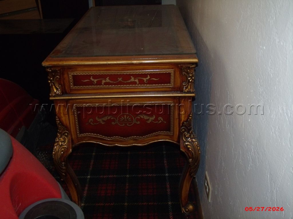 Desk with Glass Top — photo 1